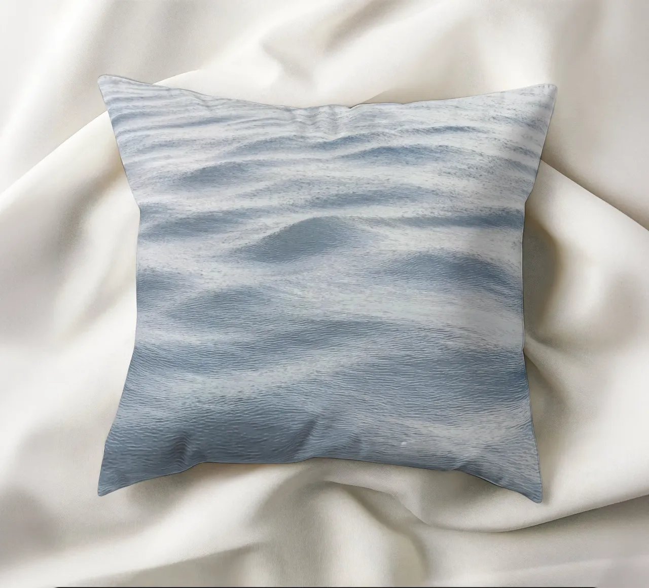 Ocean Shivers 3 cuscino da menega sabidussi | moods