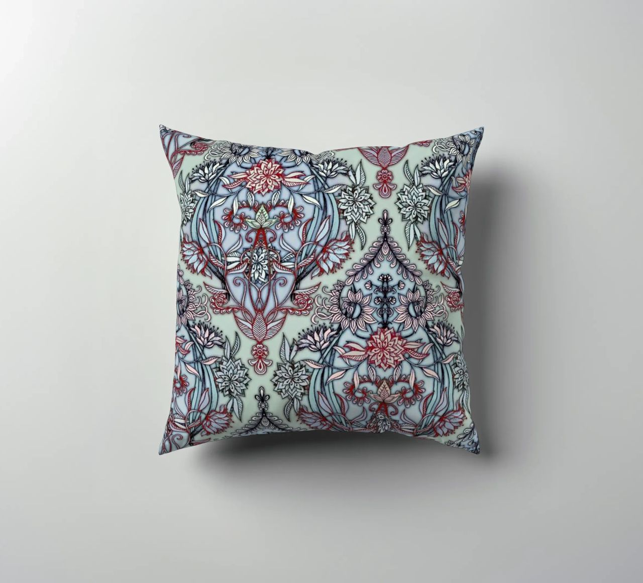 Botanical Moroccan Doodle coussin de Micklyn Le Feuvre