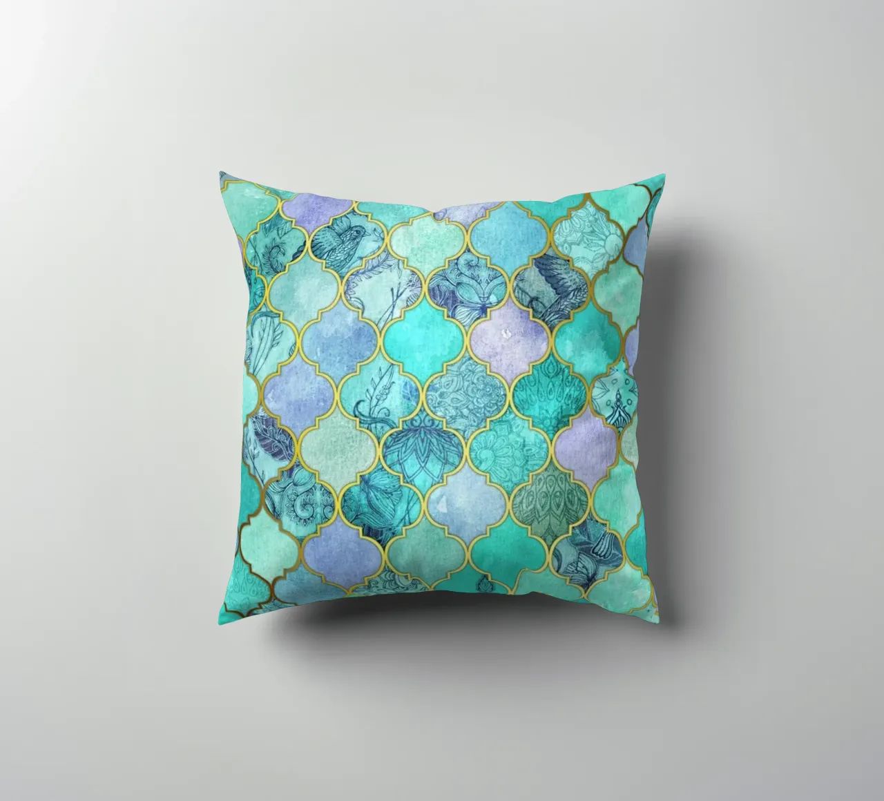 Mint Moroccan Tile Pattern cuscino da Micklyn Le Feuvre