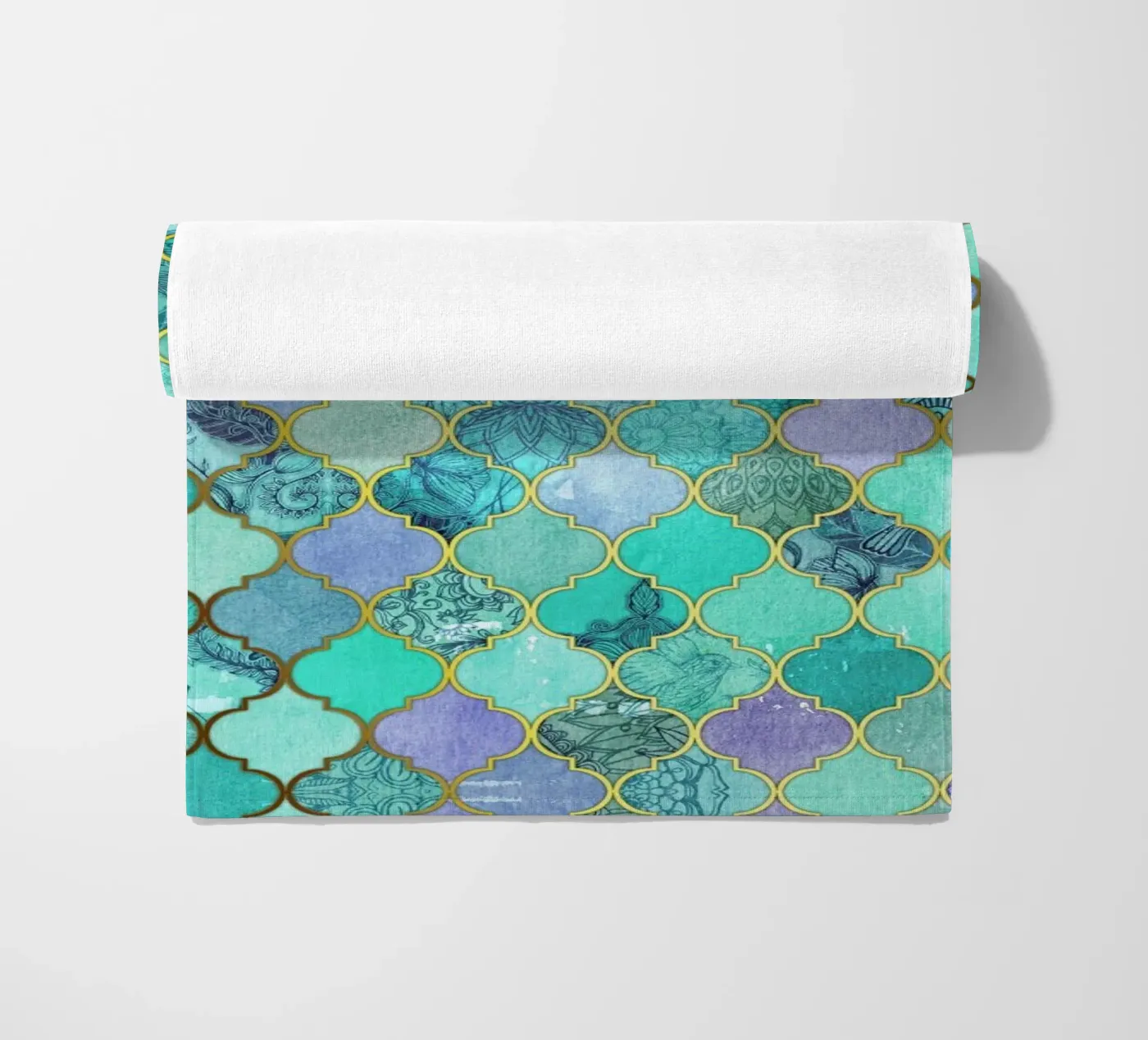 Mint Moroccan Tile Pattern telo mare da Micklyn Le Feuvre