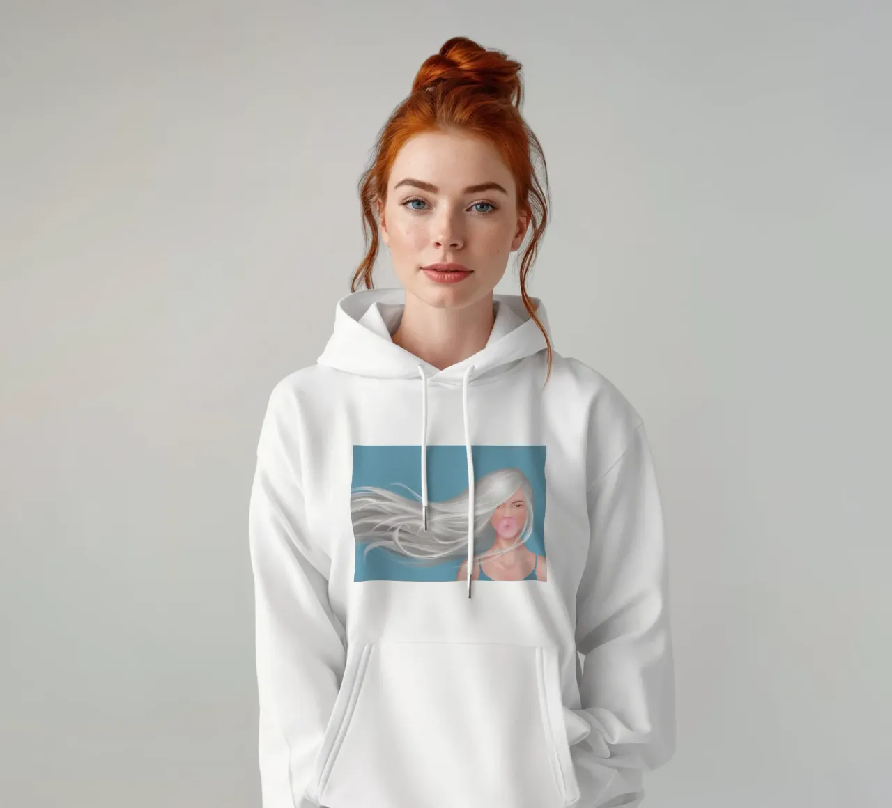 Ragazza con gomma da masticare felpa con cappuccio da Artascy Art