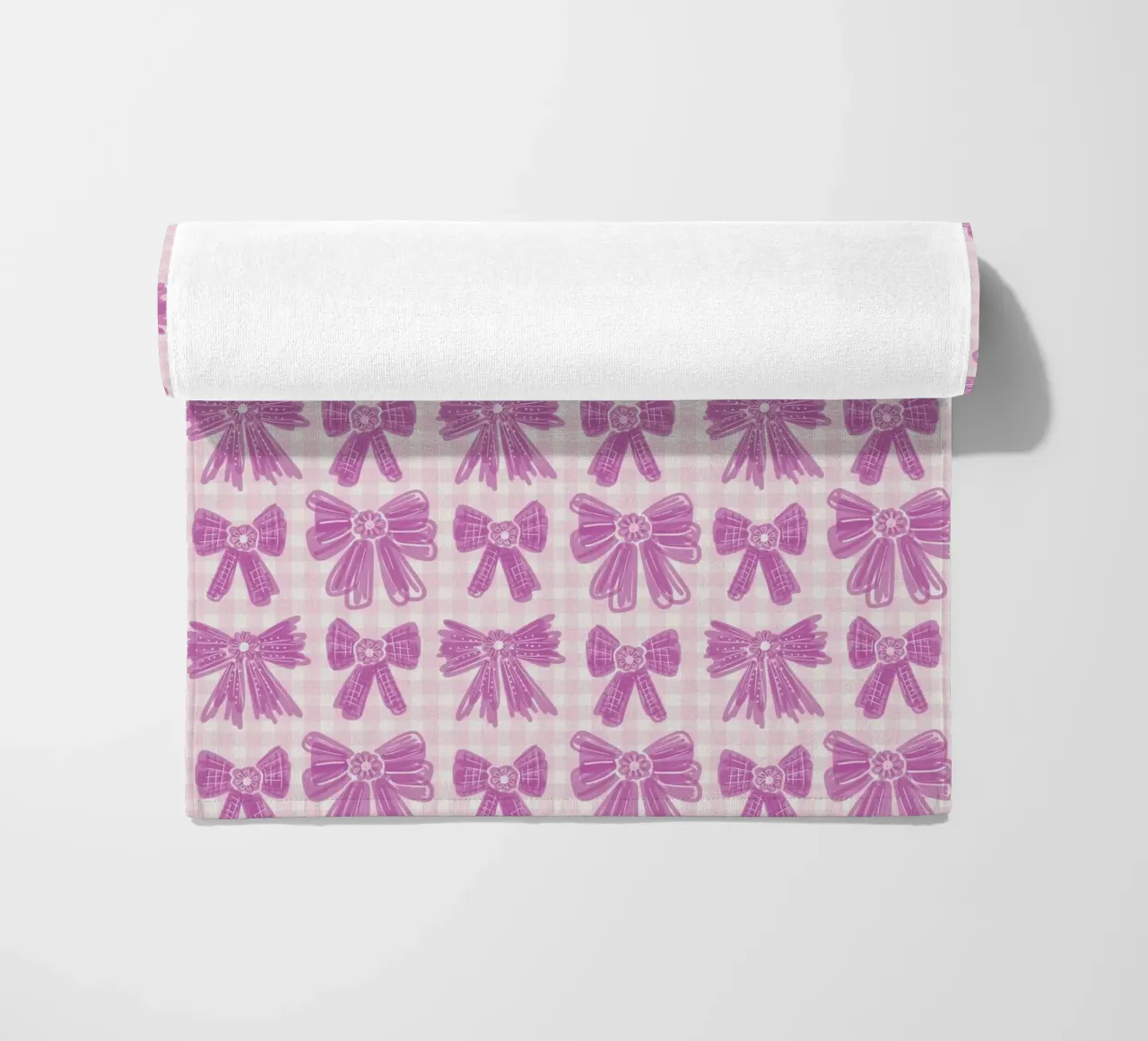 Pink Bows Gingham Pattern telo mare da anisillustration