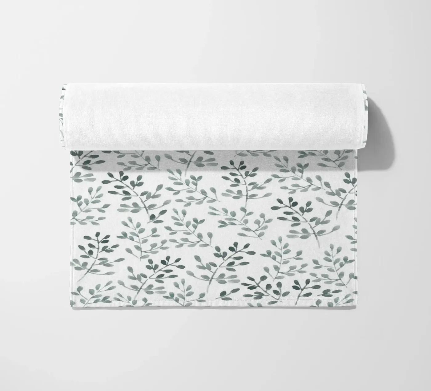 Tiny Leaves Green Pattern strandhanddoek van anisillustration