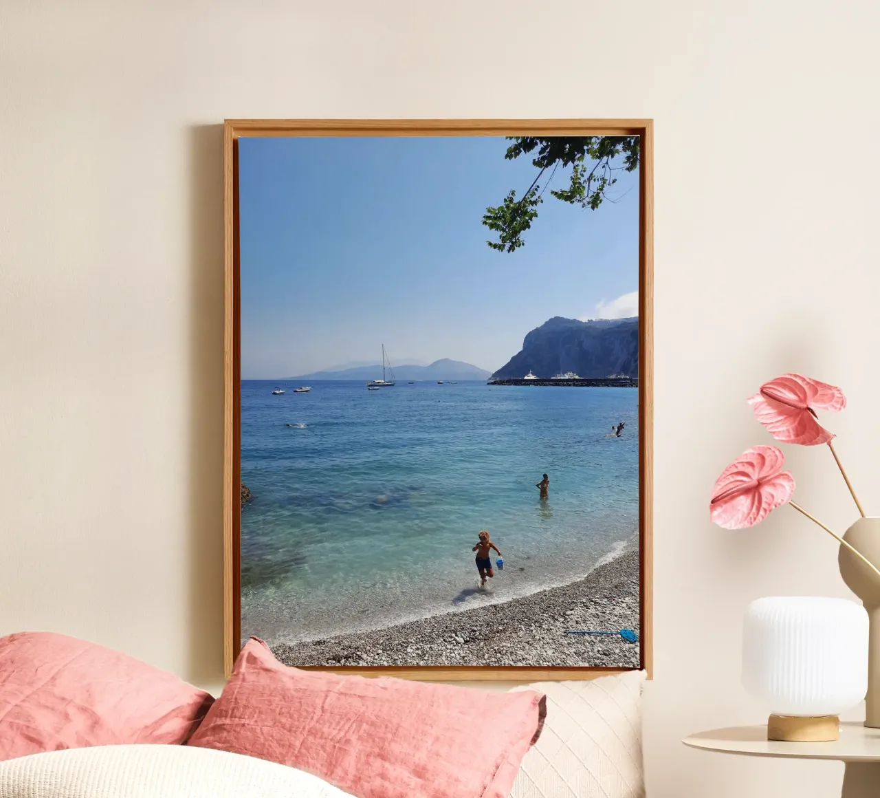 Kids playing on the beach Photography canvas met Baklijst van Les Meravelles