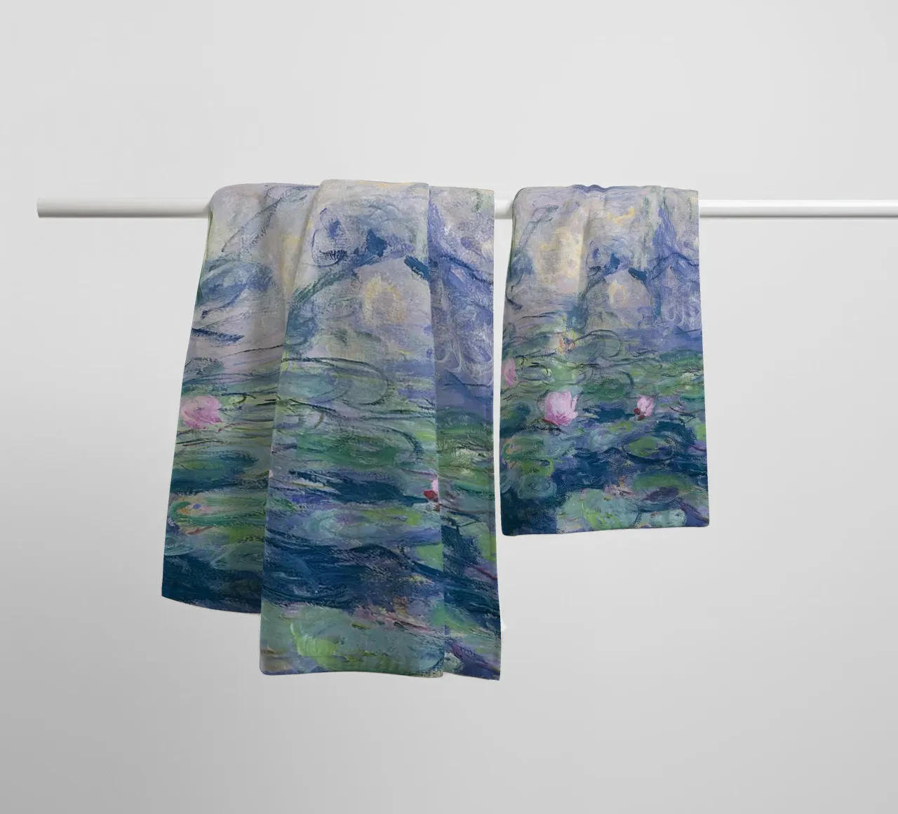 Monet - Ninfee asciugamano da bagno da ARTOTHEK