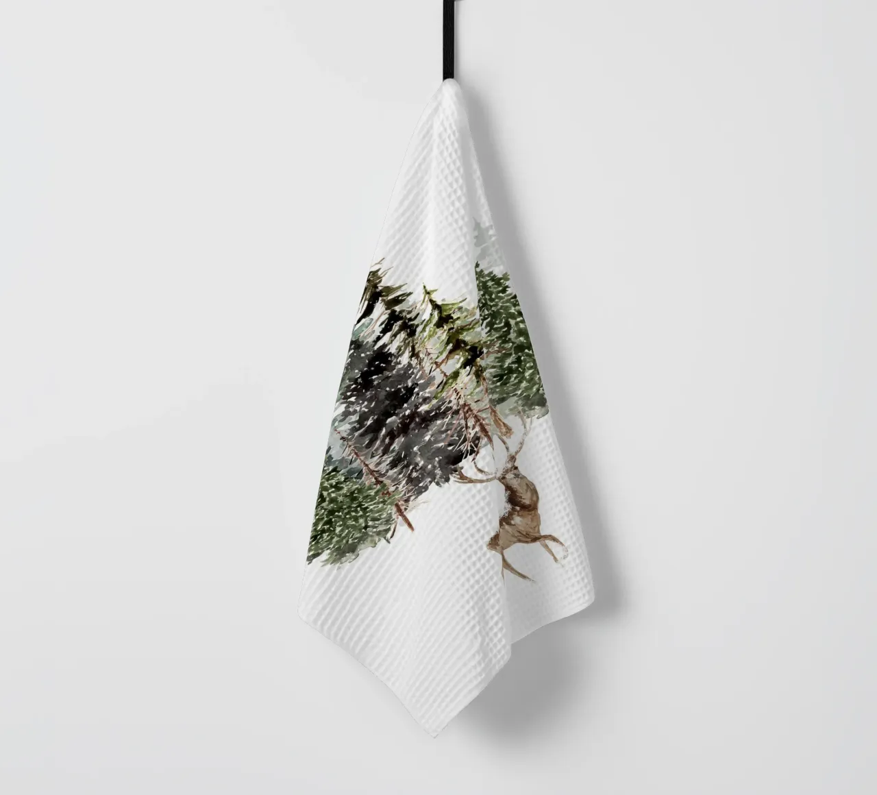 Wald und Hirsch – Winterlicher Aquarell-Druck tea towel by Whole©