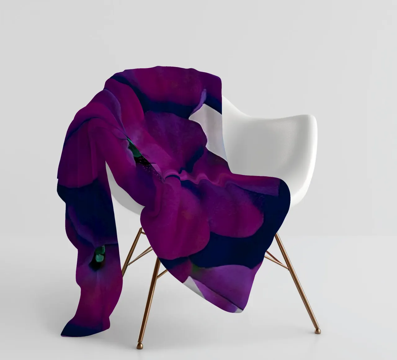 Georgia O'Keeffe - petunia, 1925 fleece blanket by Kinsley