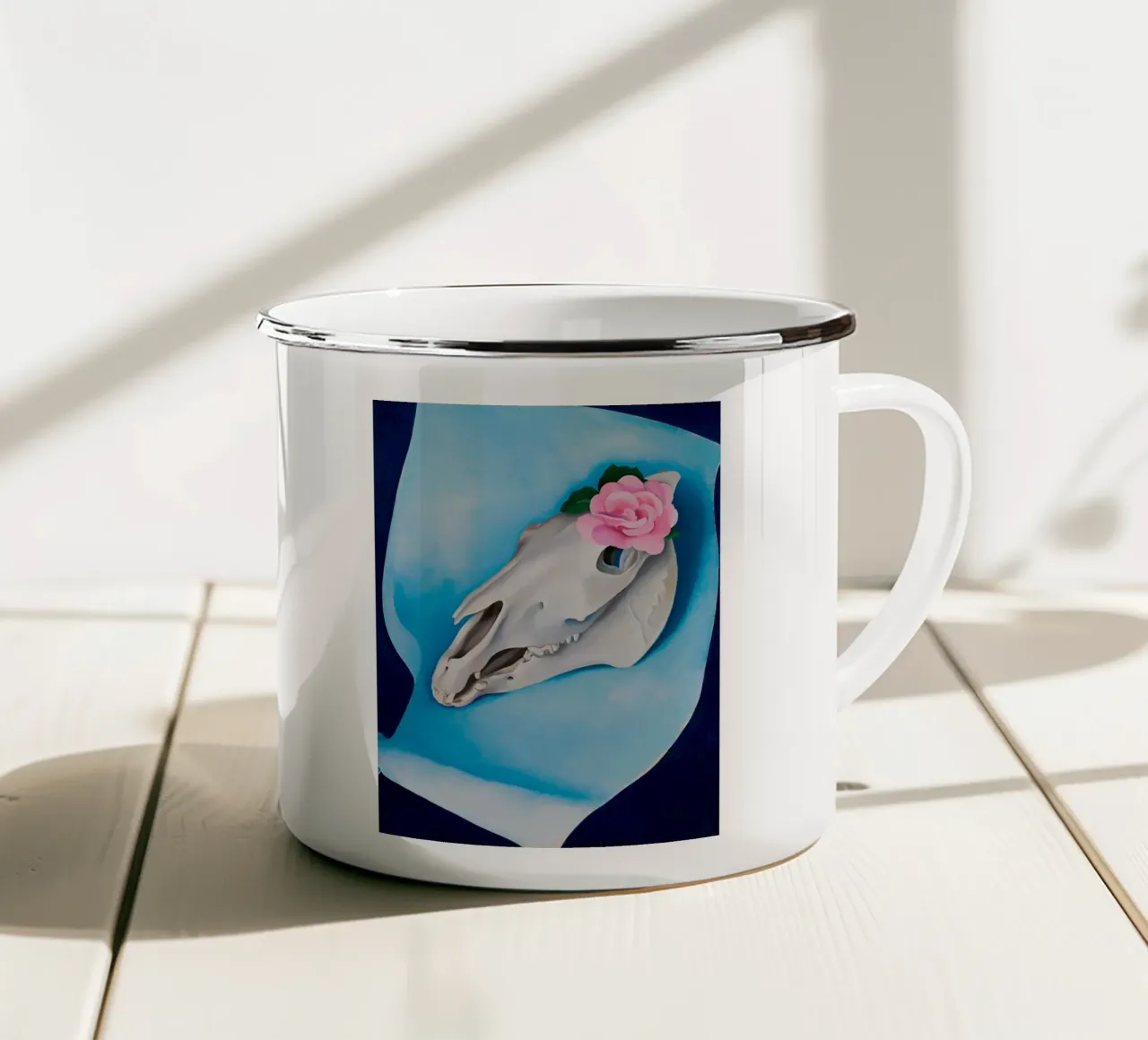 Georgia O'Keeffe - Teschio di cavallo con rosa rosa tazza in smalto da Kinsley