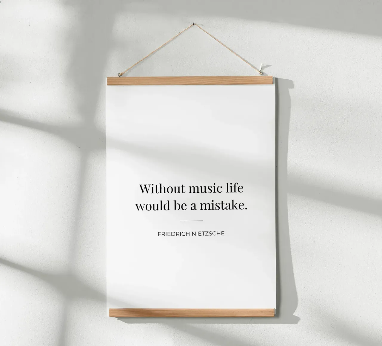 Senza la musica la vita sarebbe un errore poster con telaio in plastica da Paigaam Studio