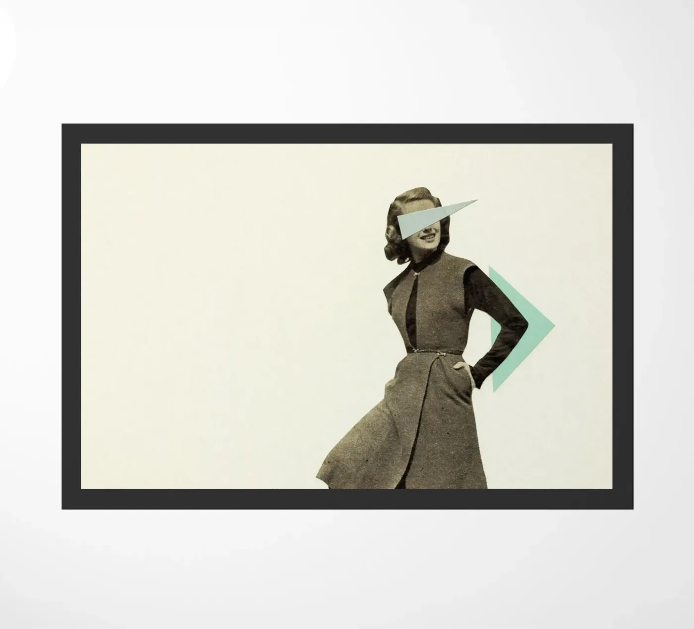 Shapely Figure deurmat van Cassia Beck Collage