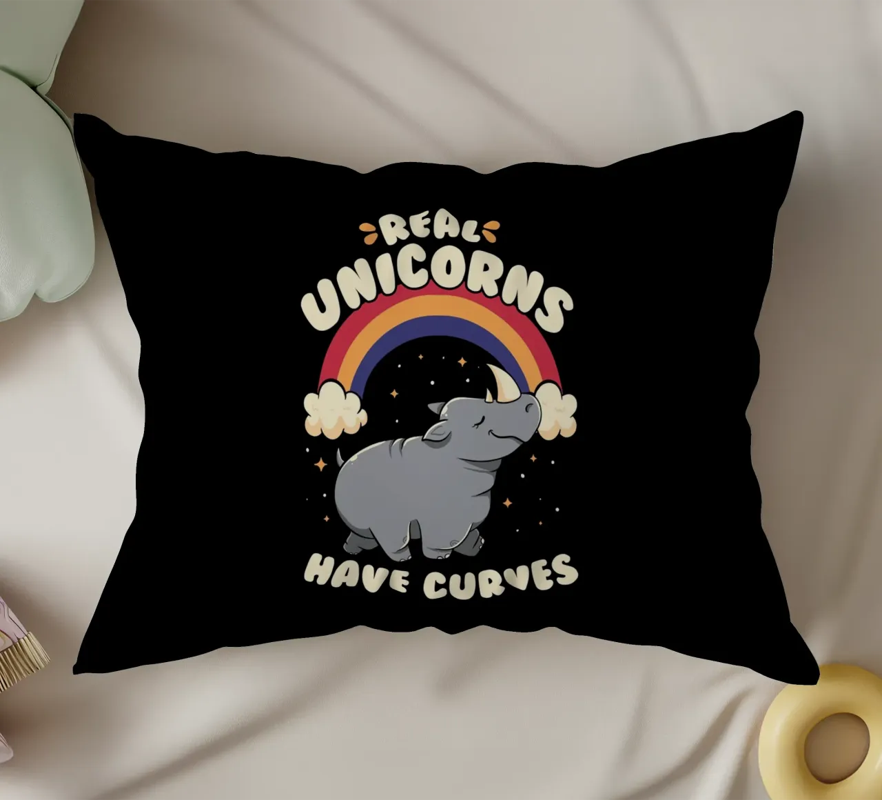 Real Unicorns Have Curves cuscino da Tobe Fonseca