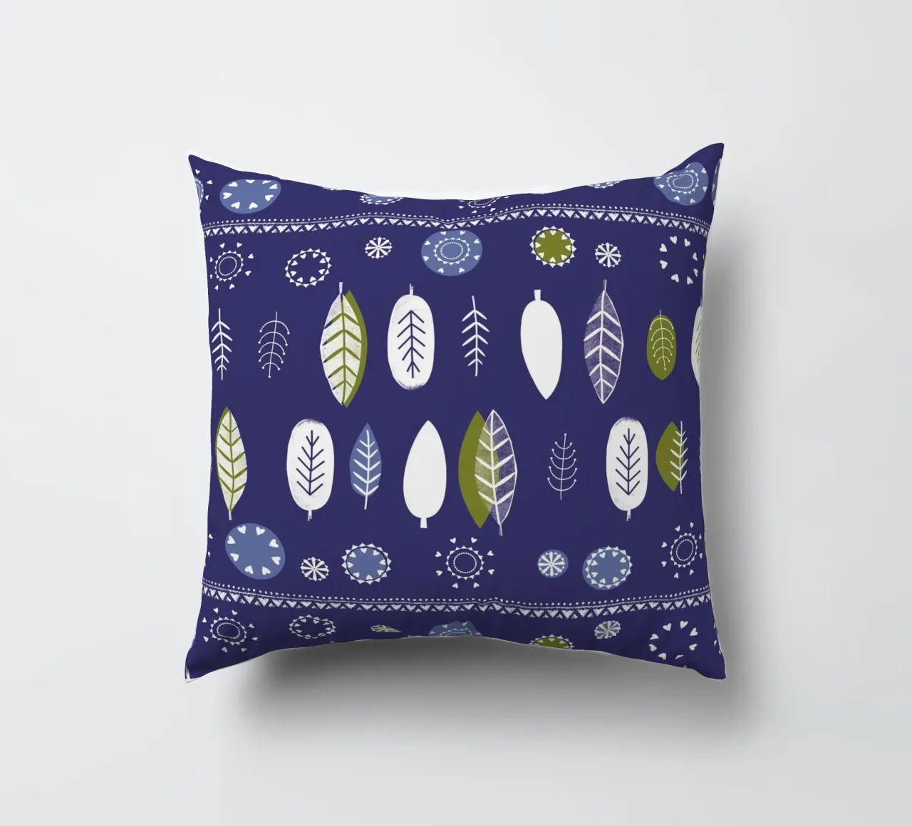 A Collection of Leaves cuscino da Catherine Aguilar