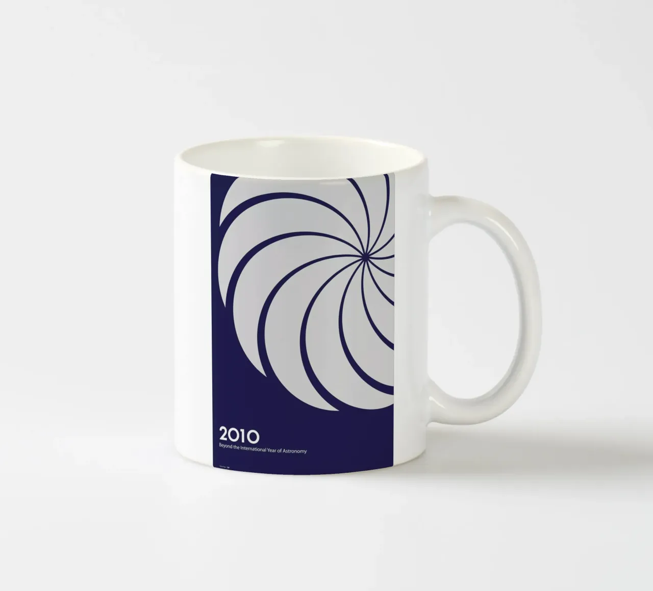 Beyond IYA #10 tazza in ceramica da Excites