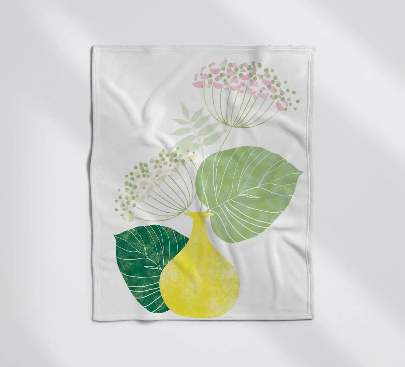 Pink Hydrangea coperta in pile da Catherine Aguilar