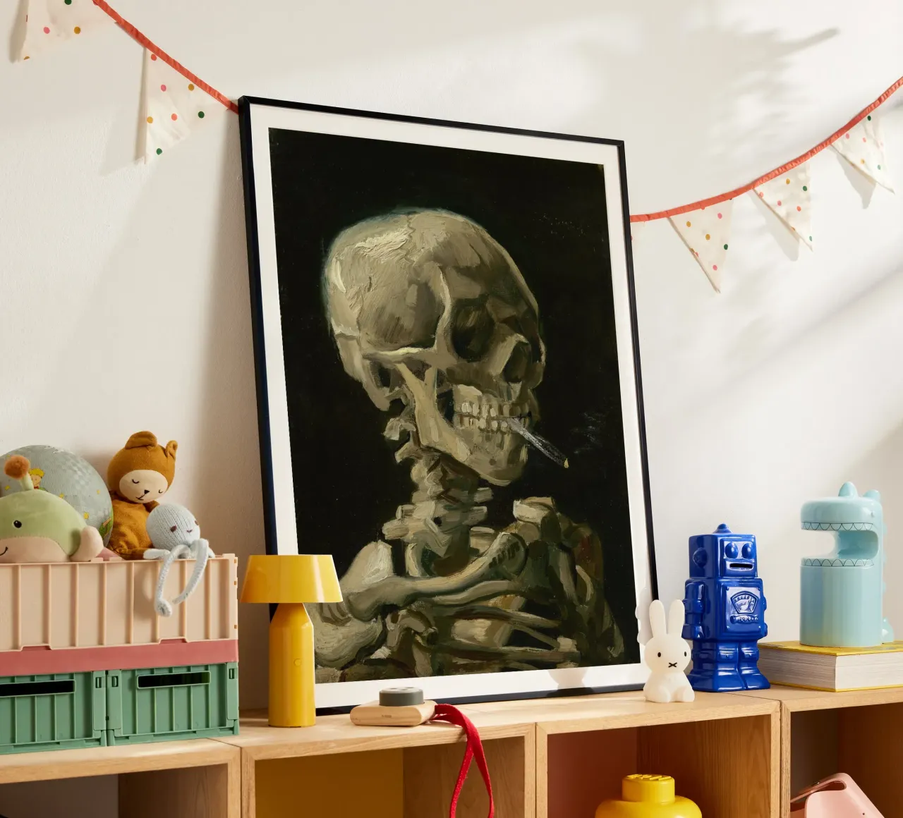 Vincent Van Gogh - Teschio di scheletro con sigaretta accesa poster da Timeless Artworks