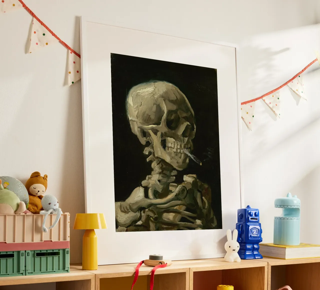 Vincent Van Gogh - Teschio di scheletro con sigaretta accesa poster da Timeless Artworks