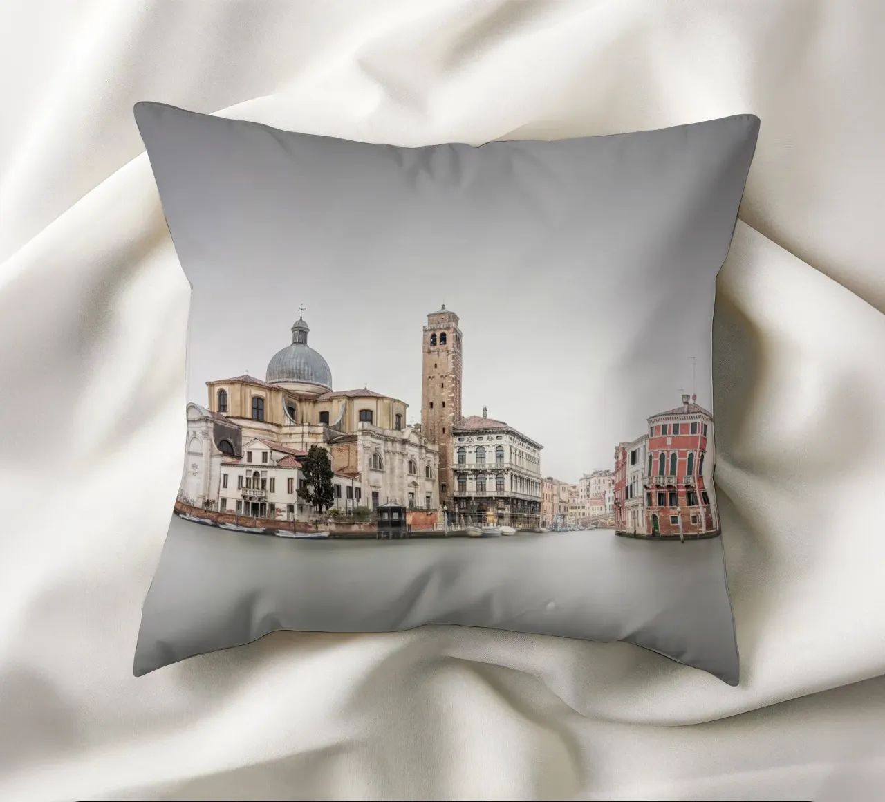 Chiesa dei Santi Geremia e Lucia - Venedig cuscino da Håggard Photography | Ronny Behnert