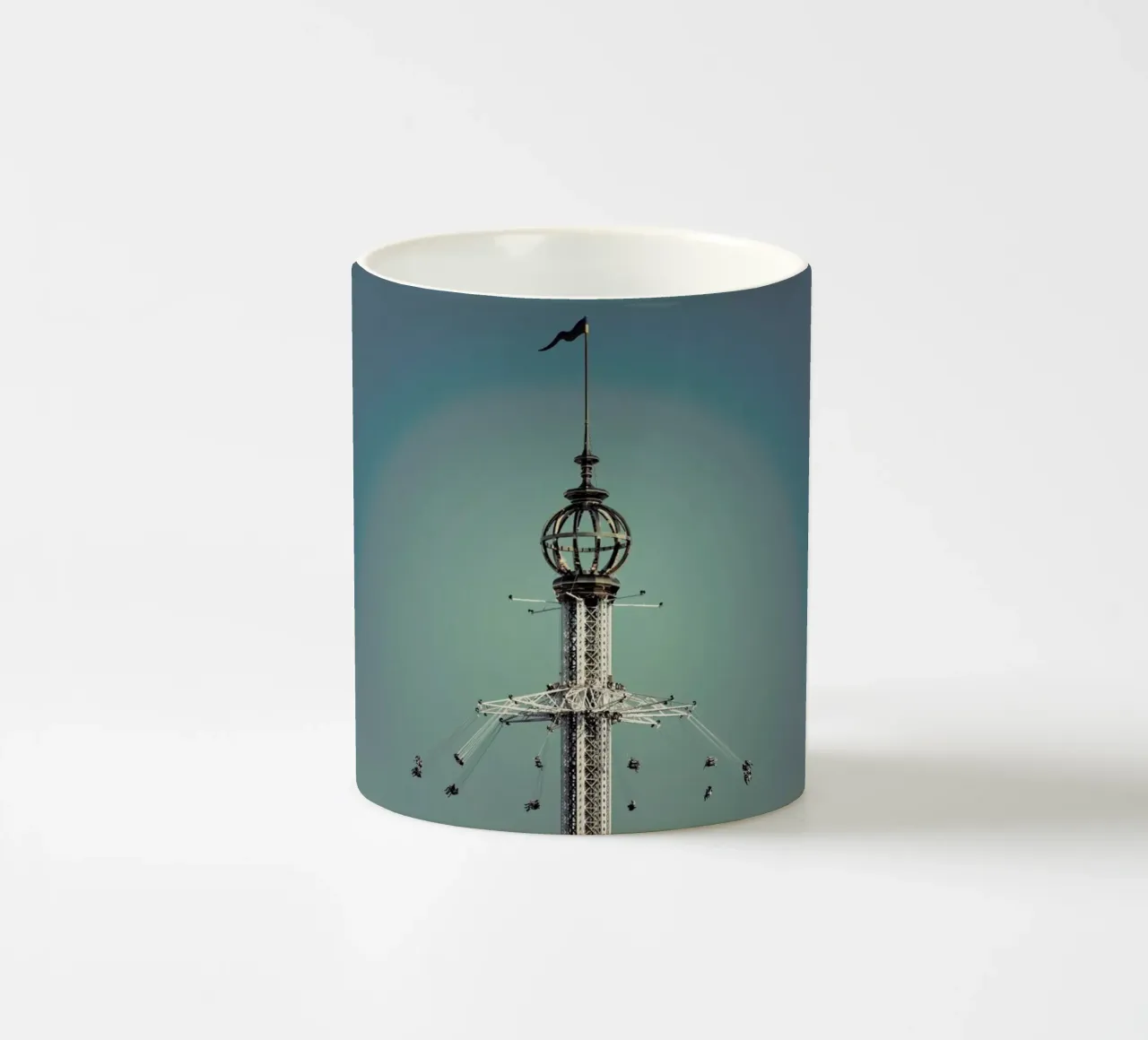 Groena Lund 1 tazza in ceramica da Michael Belhadi
