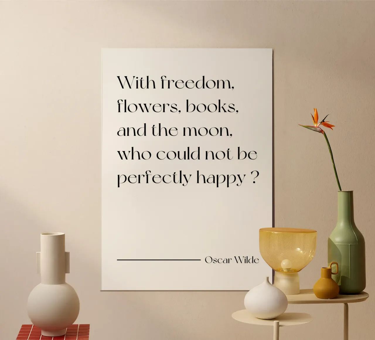 Con la libertà, i fiori, i libri e la luna, cita poster con telaio in legno da Paigaam Studio
