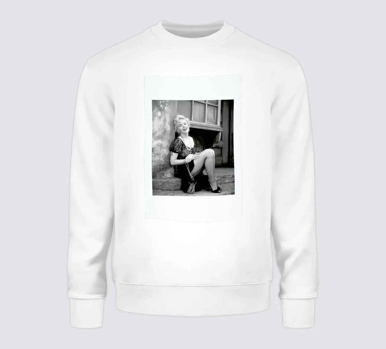 Marilyn Monroe in Bus Stop Sweatshirt von Gallery Print and Art Limited