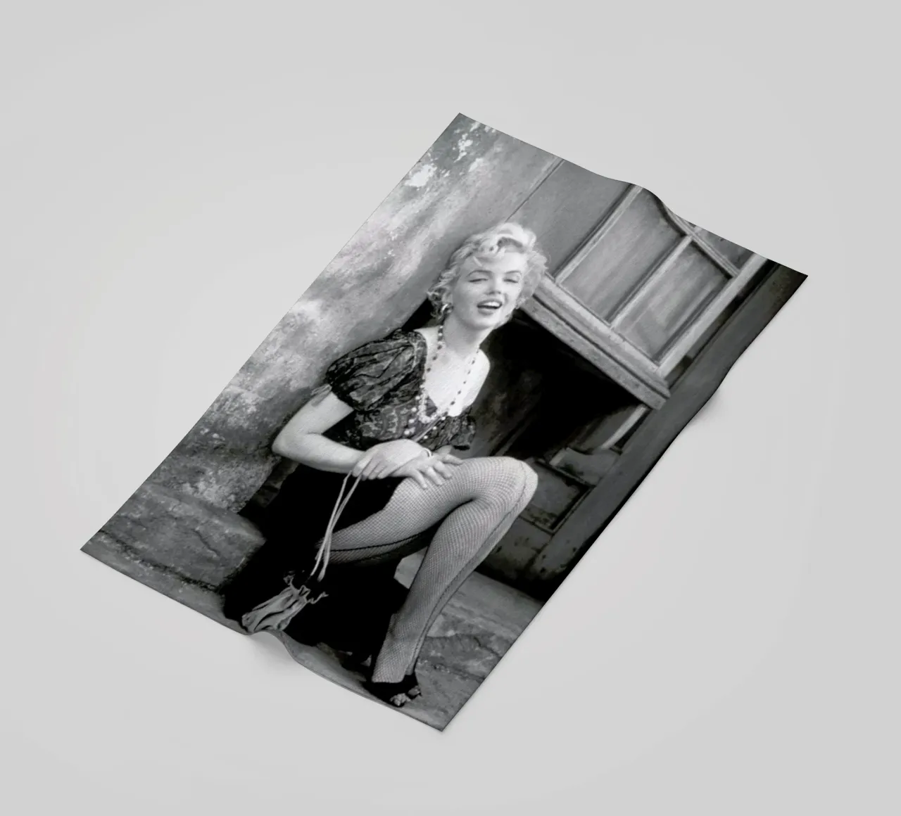 Marilyn Monroe in Bus Stop telo mare da Gallery Print and Art Limited