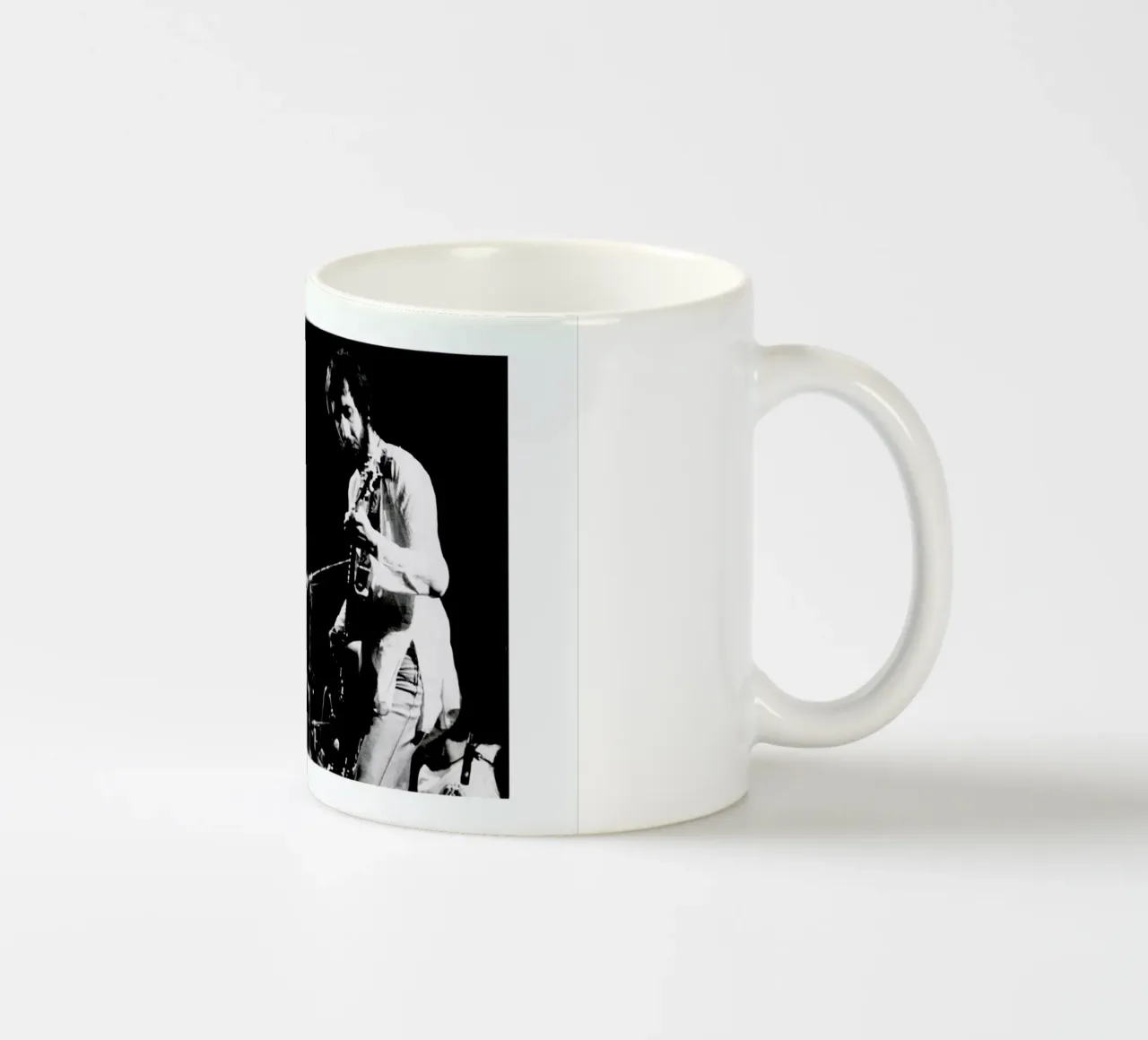 Eric Clapton and Pete Townsend tazza in ceramica da Gallery Print and Art Limited