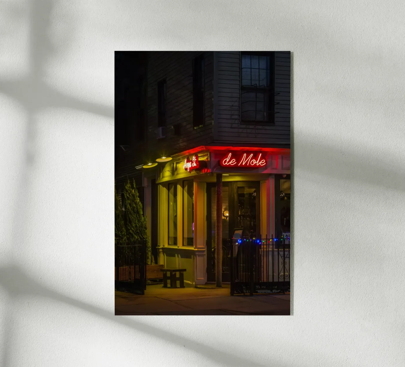 De Mole Bar plexiglass da Nadine Ginzel