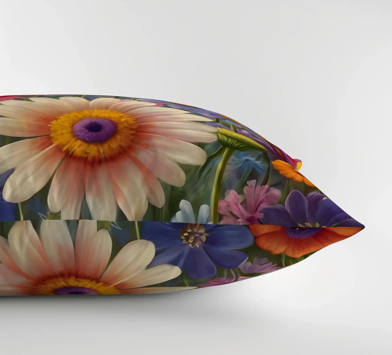 Prato di fiori selvatici con una farfalla cuscino da Charnwood Prints