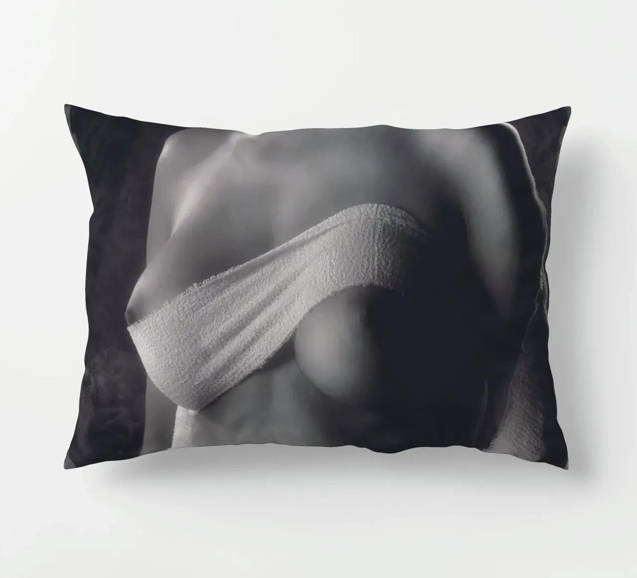 Ragazza bendata cuscino da Dave Hare Photography