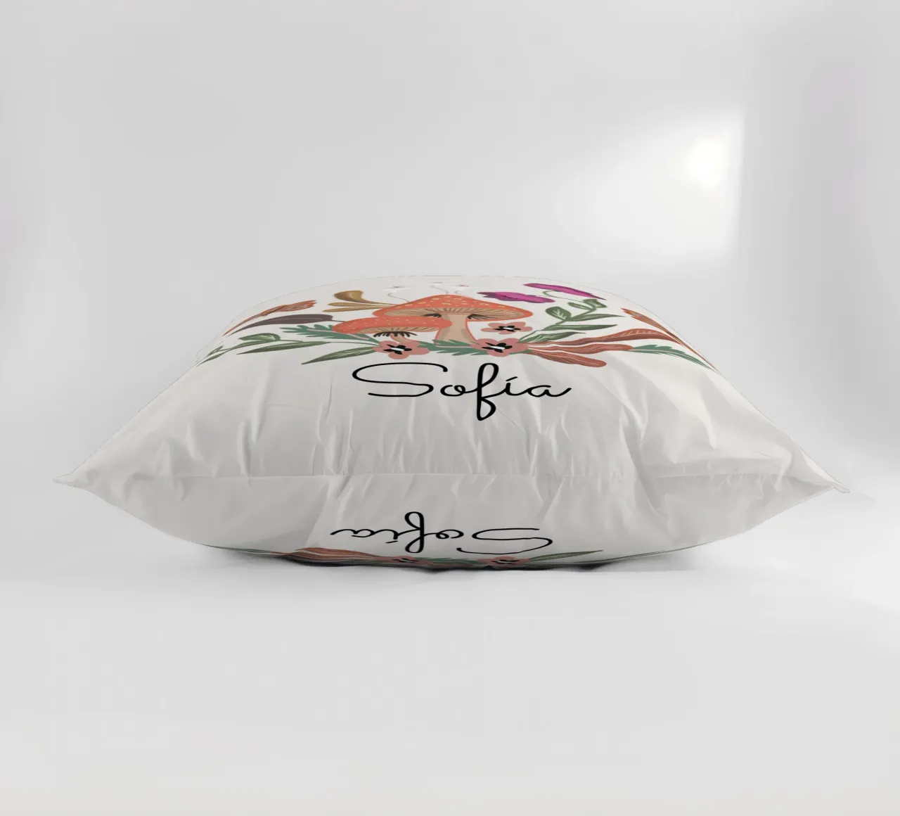 Red Mushrooms and Butterflies with Name cuscino da anisillustration