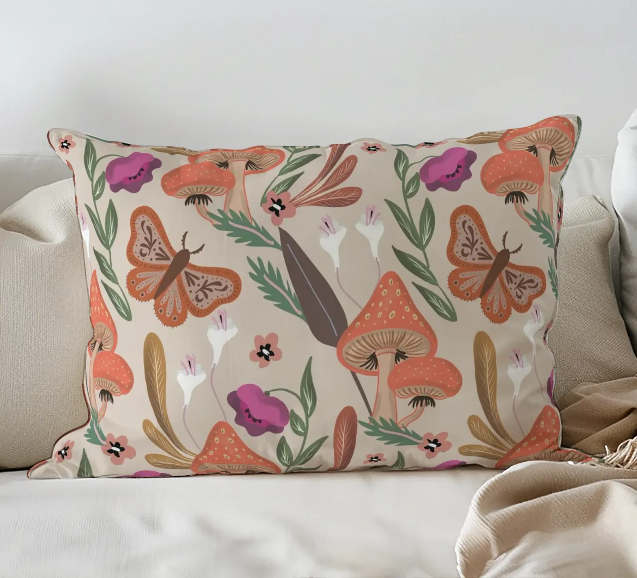 Red Mushrooms Autumn Pattern cuscino da anisillustration