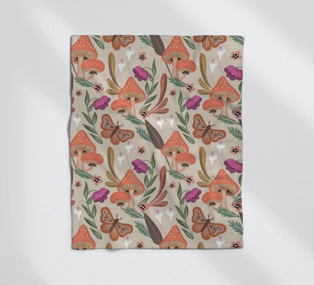Red Mushrooms Autumn Pattern coperta in pile da anisillustration