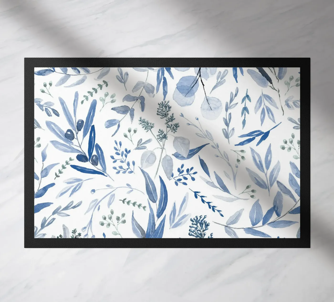 Blue Eucalyptus Pattern Fußmatte von anisillustration