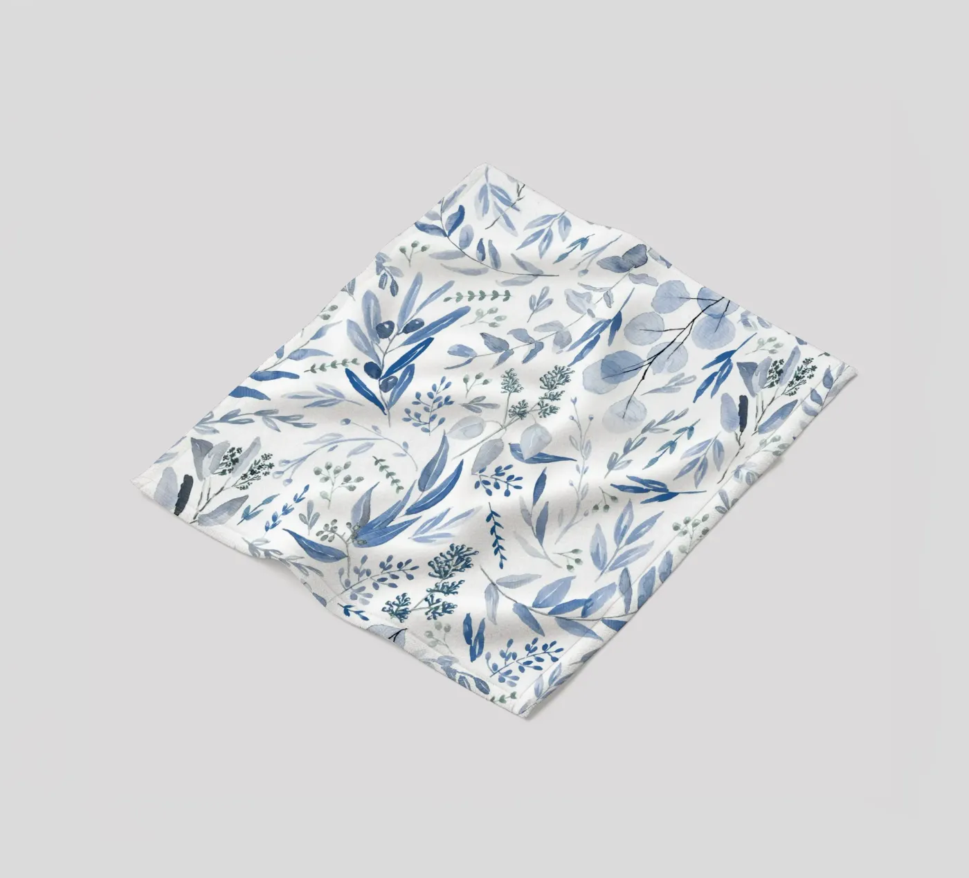 Blue Eucalyptus Pattern Fleecedecke von anisillustration