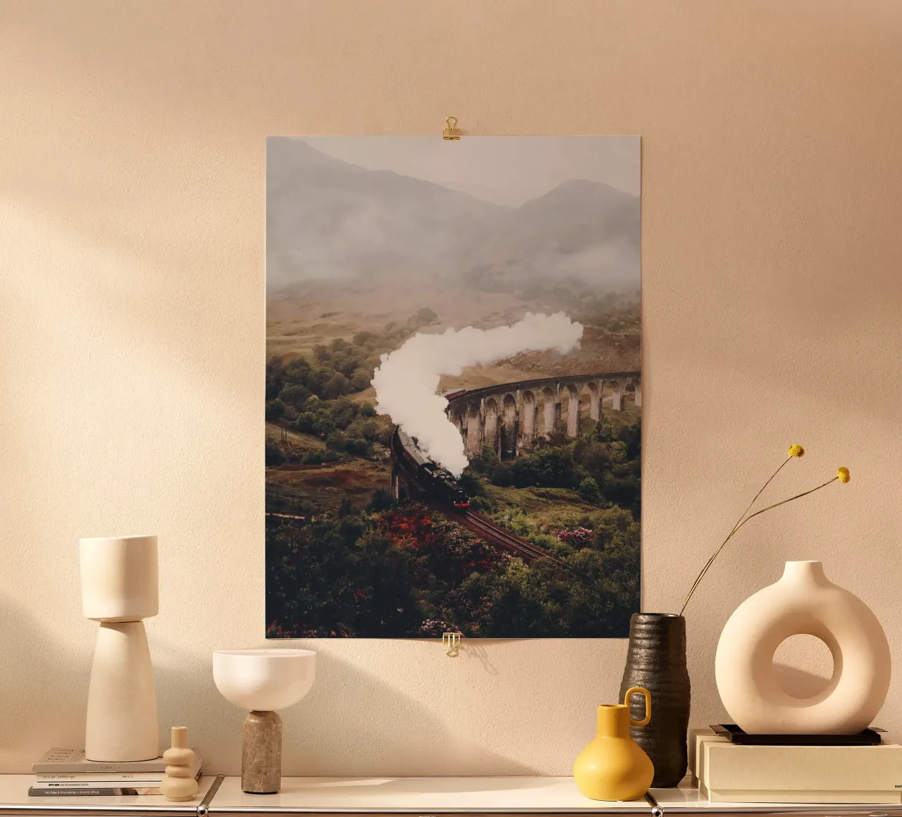 Nostalgische Dampflok über Viadukt – Reisemotiv Poster mit Aluminium Rahmen von Whole©