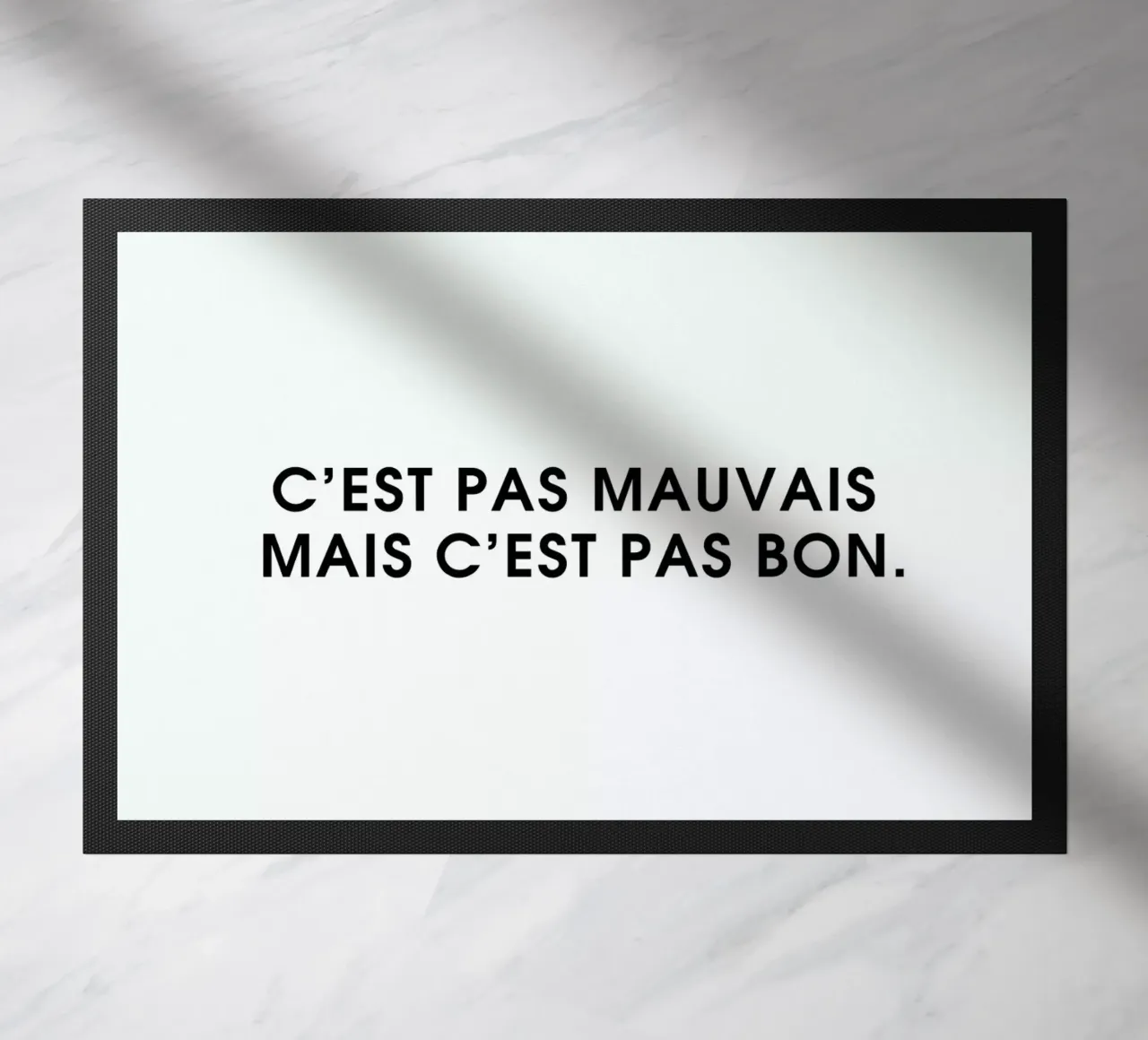 C'est pas mauvais mais c'est pas bon - White zerbino da Intertitres