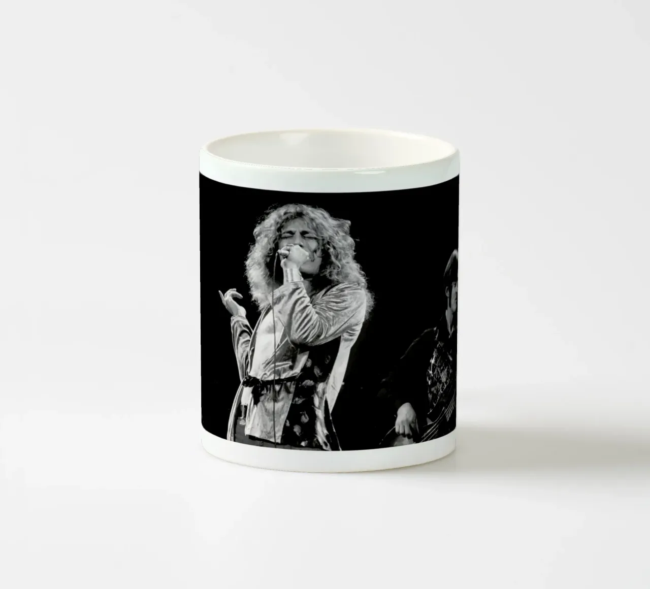 Led Zeppelin, Robert Plant tazza in ceramica da Gallery Print and Art Limited