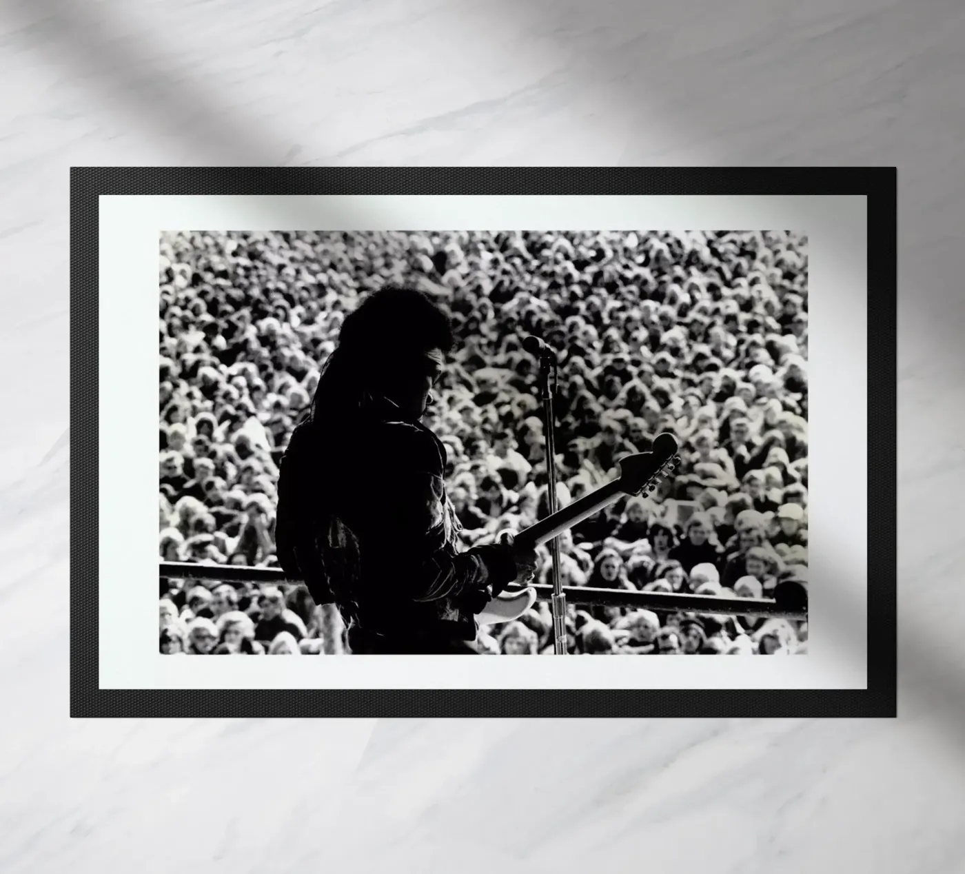 Jimi Hendrix Fußmatte von Gallery Print and Art Limited