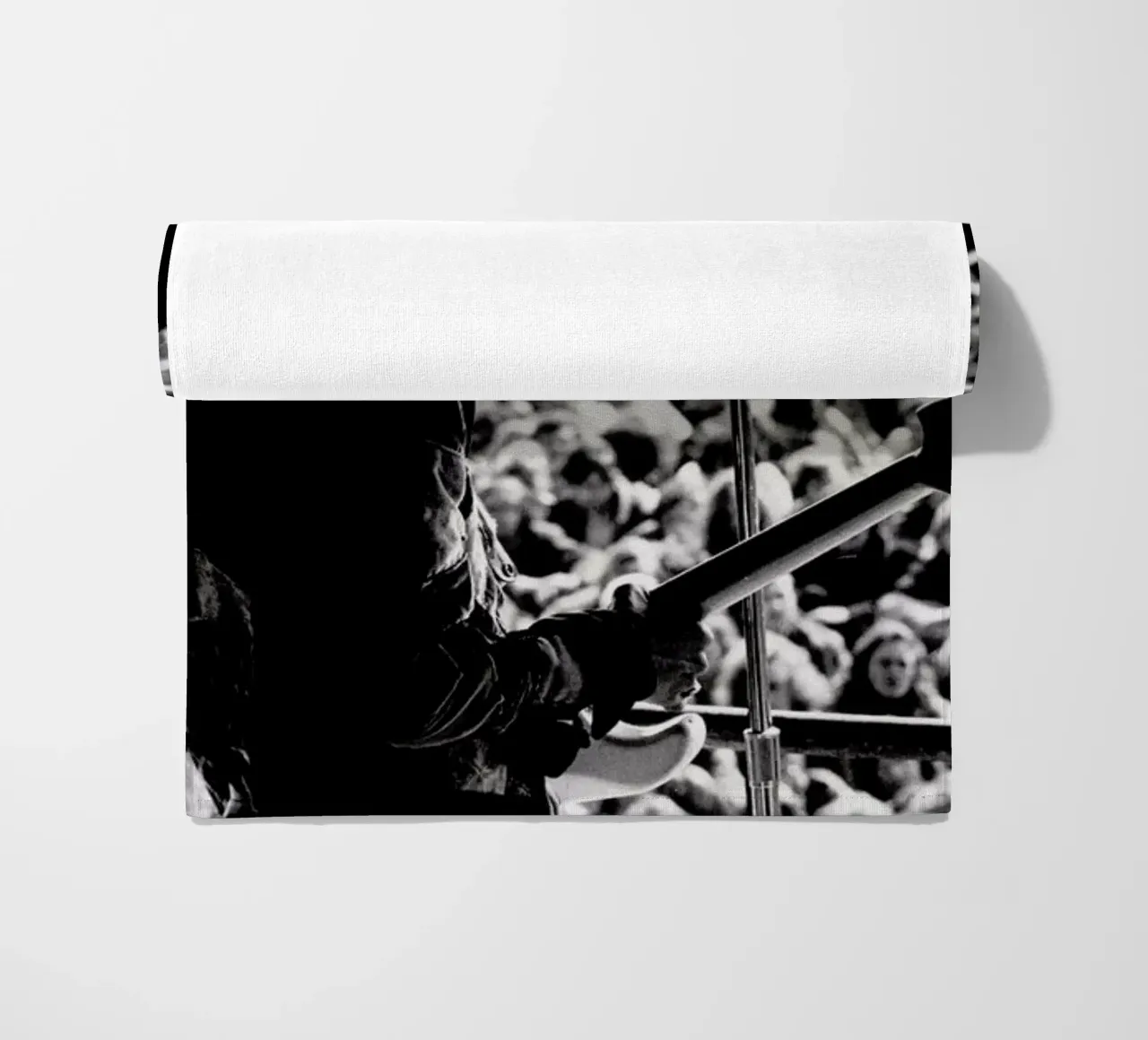 Jimi Hendrix telo mare da Gallery Print and Art Limited