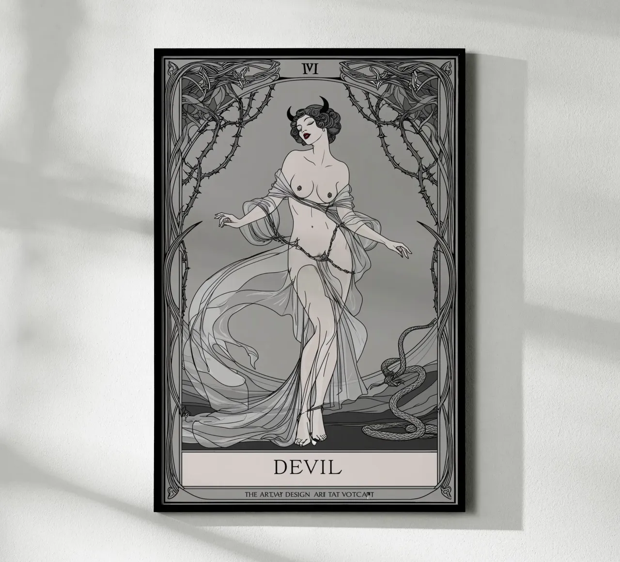 Il diavolo: La danza delle tentazioni e delle ombre poster con telaio in plastica da Mystique & Muse