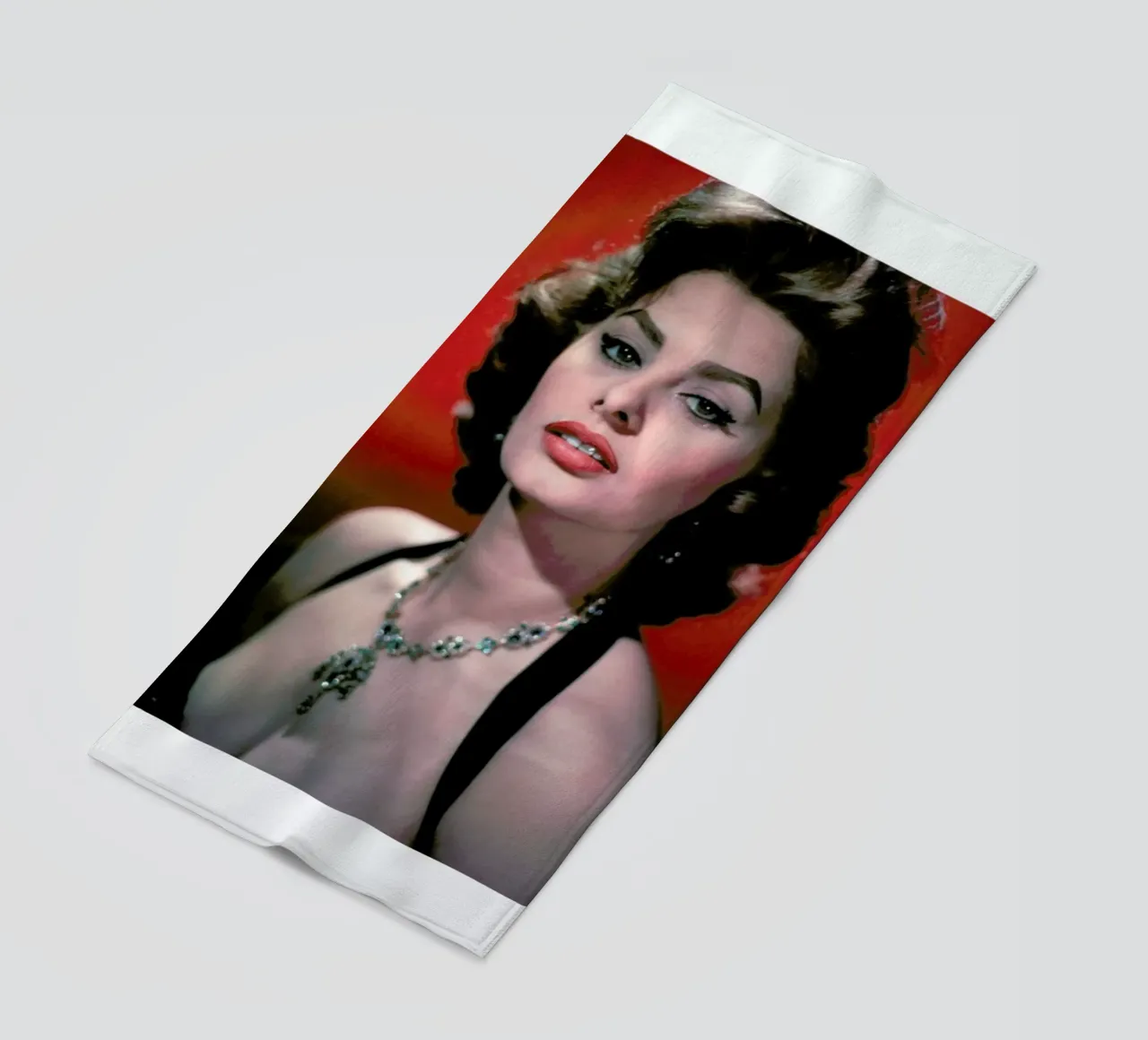 Sophia Loren, circa 1957 telo mare da Gallery Print and Art Limited