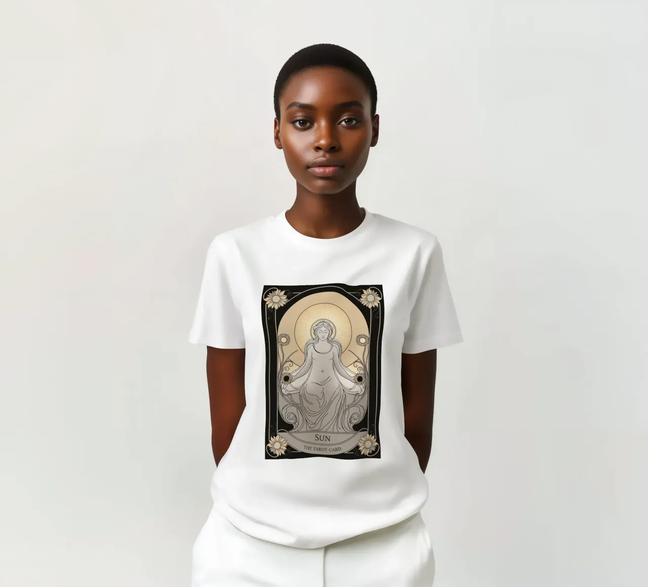 Il Sole - Luce, prosperità e gioia t-shirt da Mystique & Muse