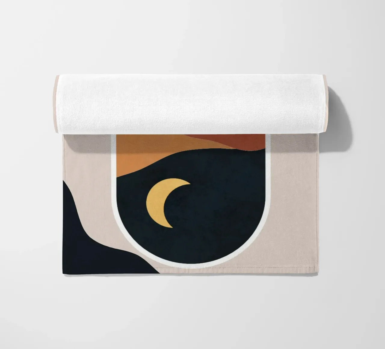Landscape of sun and crescent moon telo mare da LisaArtes