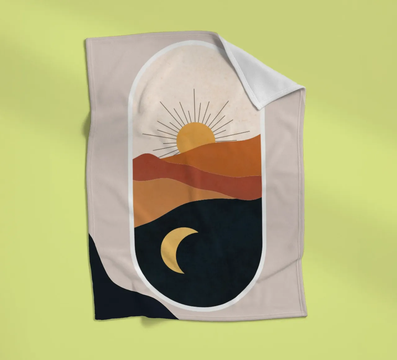 Landscape of sun and crescent moon coperta in pile da LisaArtes