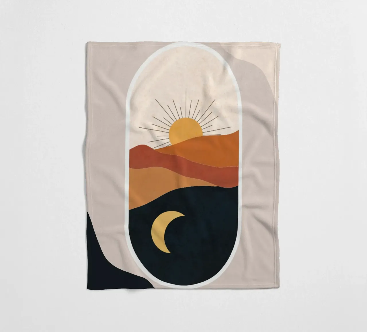 Landscape of sun and crescent moon coperta in pile da LisaArtes