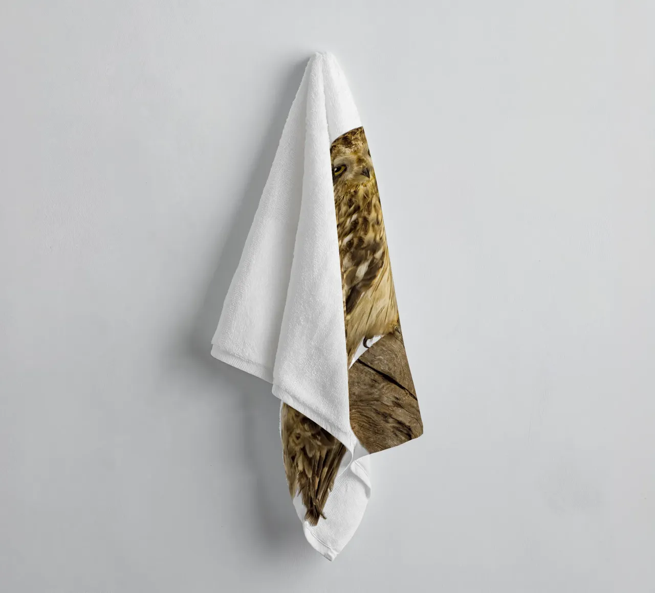 Gufo asciugamano da bagno da Curious Collections by Marielle Leenders