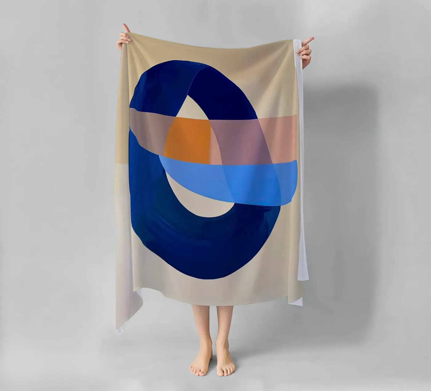 Blue Loop Abstract strandhanddoek van Nadjaa