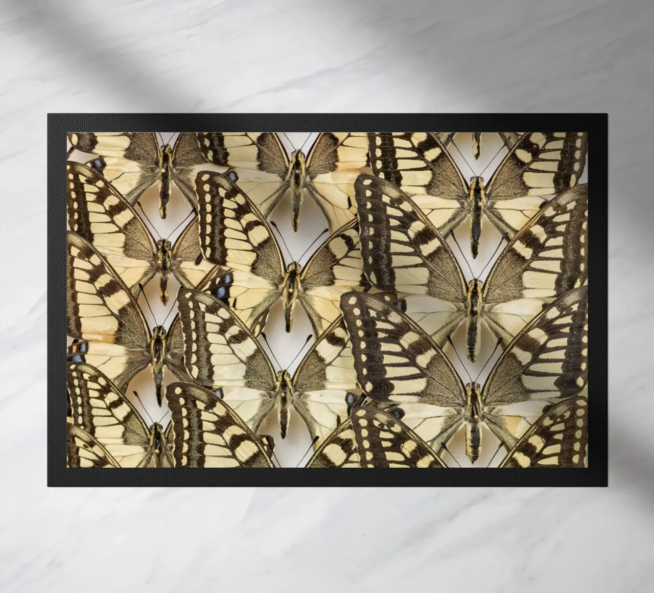 Vlinders deurmat van Curious Collections by Marielle Leenders