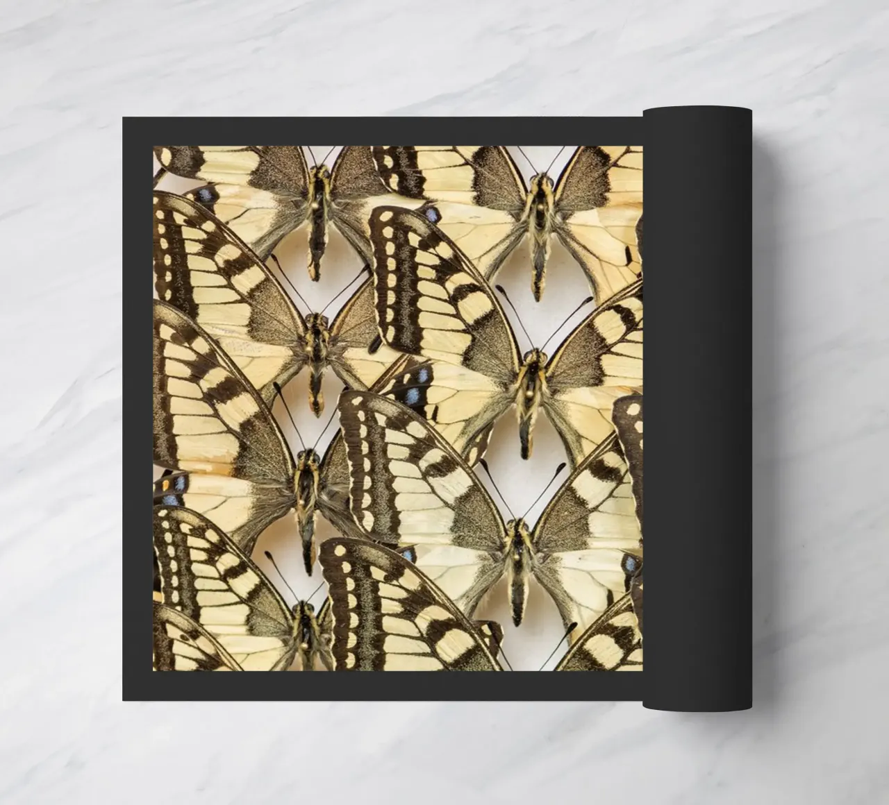 Vlinders deurmat van Curious Collections by Marielle Leenders