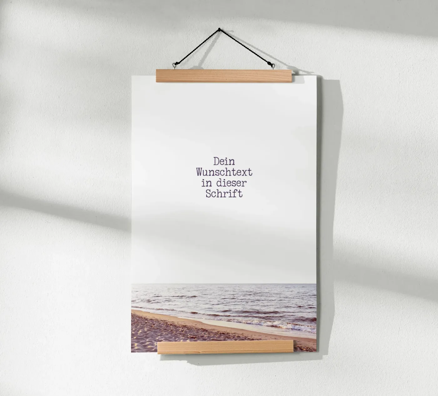 Wunschtext mit Strand poster da BAINAI MARITIM